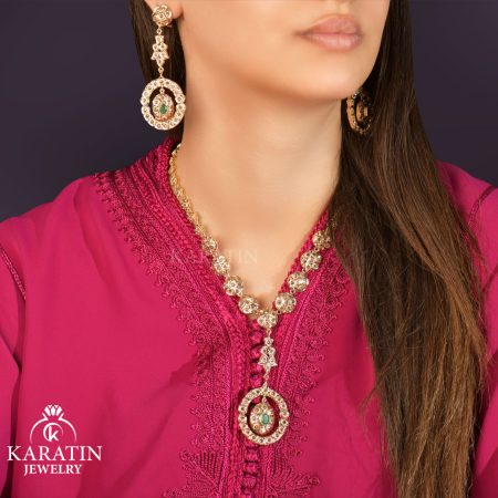 Rose gold set with rosette details