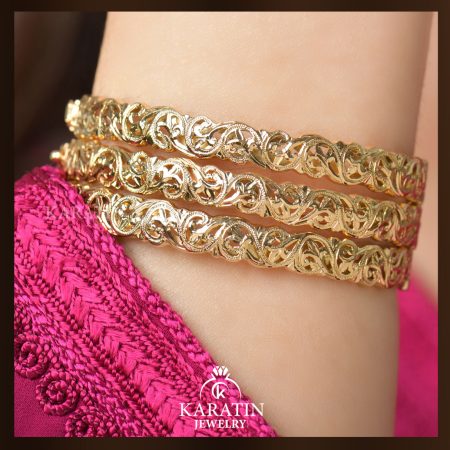 Sleek Waterproof Windbreaker